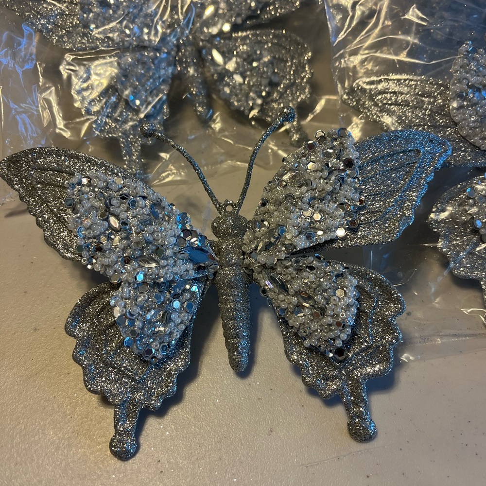 6 Silver Glitter Butterfly ornament clip ons. Qvc. Valerie Brand new 5” by 7”